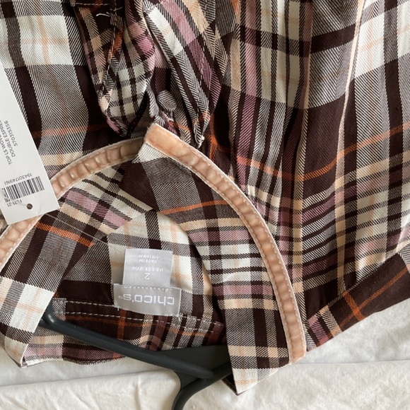 Chico’s blouse - Picture 3 of 4